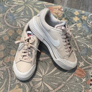 Nike legacy lift Women's Beige Platform leather Sneakers